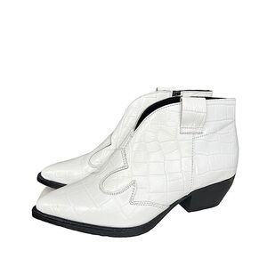 Gabriella Western Croc Embossed White Leather Bootie NWT